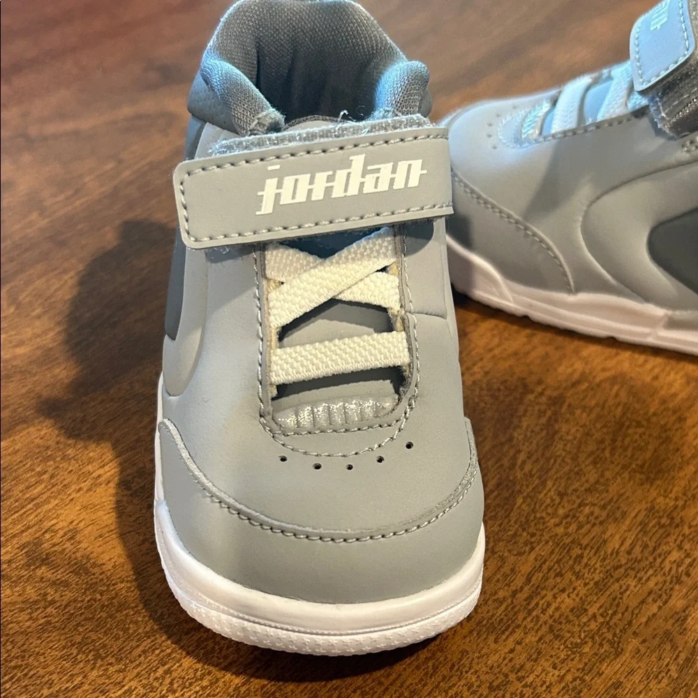 Jordan Kids Gray and White Sneakers